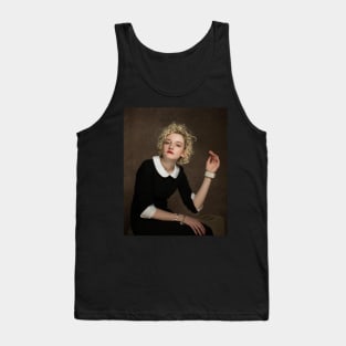 Julia Garner / 1994 Tank Top